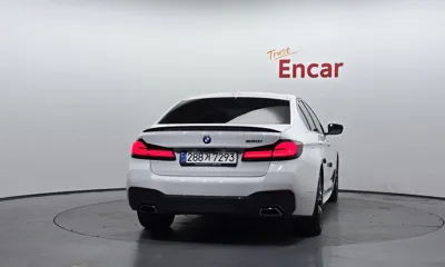 BMW 5-Series 2022, 89010 км, за 25027.62 USD - фото 4
