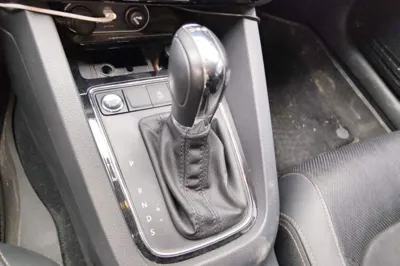 Volkswagen Sagitar 2015, 106199 км, за 6016 USD - фото 14