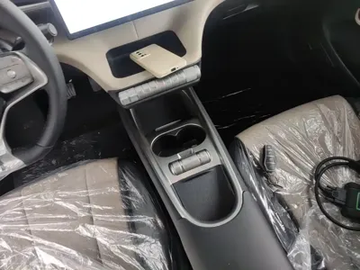 BYD Dolphin 2026, 300 км, за 11184.98 USD - фото 14