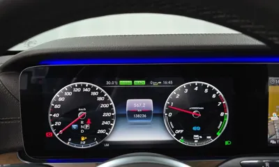 Mercedes-Benz E-Class 2019, 138236 км, за 15426.02 USD - фото 8