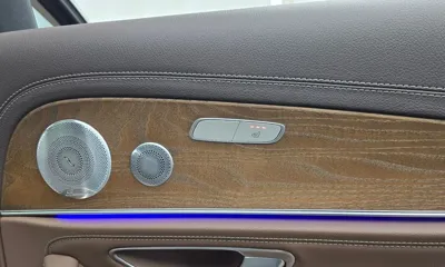 Mercedes-Benz E-Class 2019, 138236 км, за 15426.02 USD - фото 19