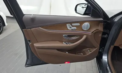 Mercedes-Benz E-Class 2019, 138236 км, за 15426.02 USD - фото 24
