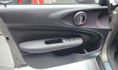 MINI Clubman 2021, 45727 км, за 11644.56 USD - фото 24
