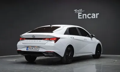 Hyundai Avante 2023, 22629 км, за 11636.22 USD
