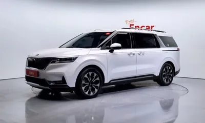 Kia Canival · 2021 год