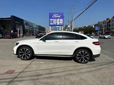 Mercedes-Benz GLC Coupe 2018, 80000 км, за 19569.96 USD