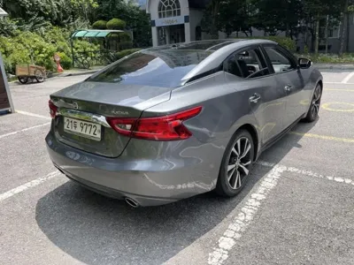 Nissan Maxima 2017, 166089 км, за 5079.11 USD