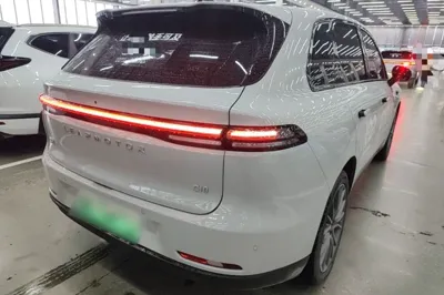 Leapmotor C10 2026, 8400 км, за 20486 USD - фото 6