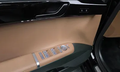 Hyundai Grandeur 2023, 44507 км, за 24104.25 USD - фото 27