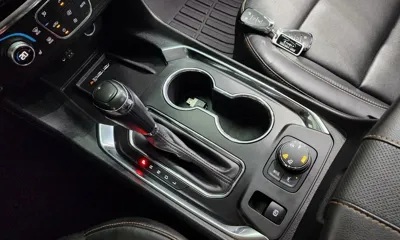 ChevroletGMDaewoo Traverse 2020, 49585 км, за 15850.68 USD - фото 9