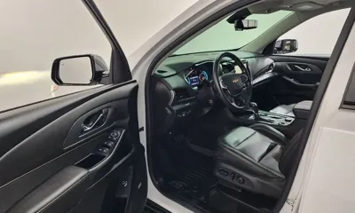 ChevroletGMDaewoo Traverse 2020, 49585 км, за 15850.68 USD - фото 10