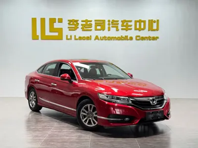 Honda Spirior 2016, 99000 км, за 8357.7 USD