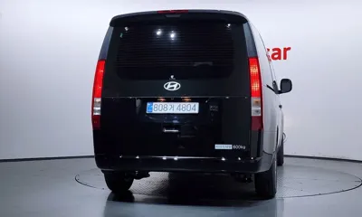 Hyundai Staria 2026, 401 км, за 23387.63 USD