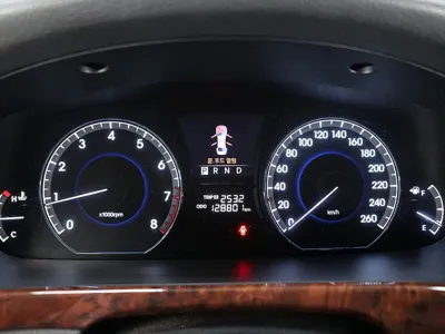 Hyundai Equus 2010, 128793 км, за 3773.1 USD - фото 7