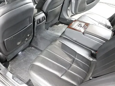 Hyundai Equus 2010, 128793 км, за 3773.1 USD - фото 14