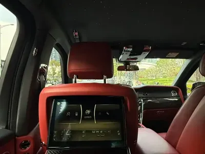Rolls-Royce Cullinan 2022, 16000 км, за 603137.22 USD - фото 7
