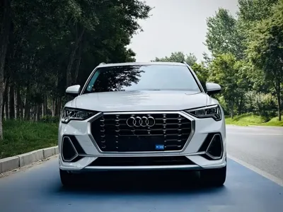 Audi Q3 2020, 34000 км, за 14684.82 USD