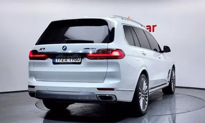 BMW X7 2022, 37332 км, за 57246.99 USD