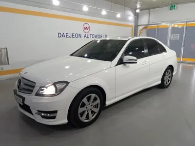 Mercedes-Benz C-Class 2013, 156000 км, за 4745.5 USD