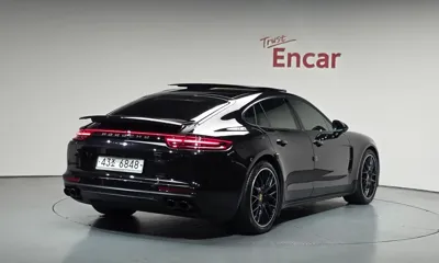 Porsche Panamera 2018, 21660 км, за 52749.9 USD