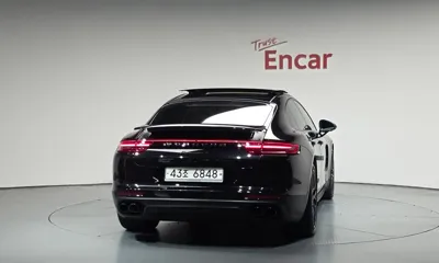 Porsche Panamera 2018, 21660 км, за 52749.9 USD