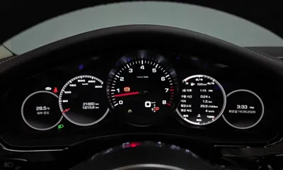 Porsche Panamera 2018, 21660 км, за 52749.9 USD - фото 8