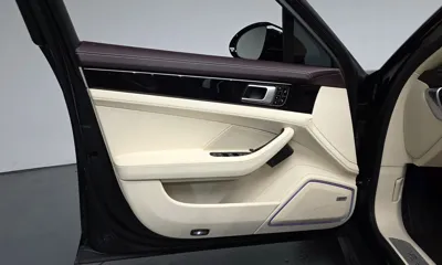 Porsche Panamera 2018, 21660 км, за 52749.9 USD - фото 24