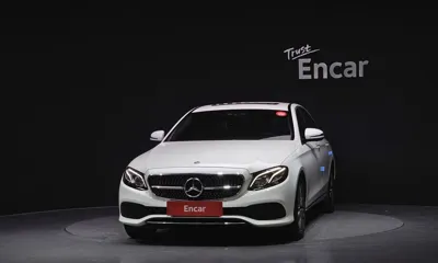 Mercedes-Benz E-Class 2019, 114012 км, за 15570.04 USD