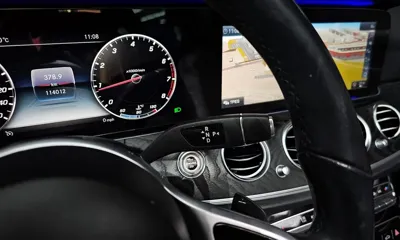 Mercedes-Benz E-Class 2019, 114012 км, за 15547.76 USD - фото 9