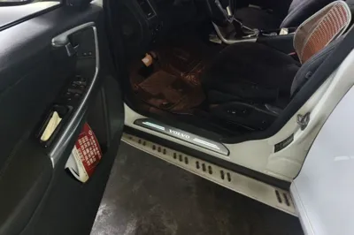 Volvo XC60 2015, 185900 км, за 6414 USD - фото 16