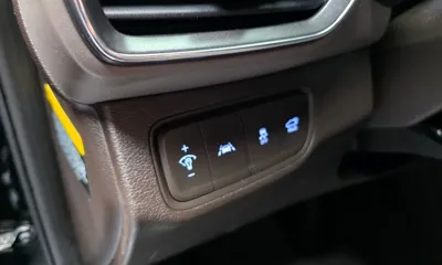 Hyundai Santafe 2019, 94085 км, за 12228.99 USD - фото 27