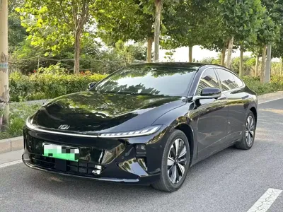 Qiyuan Qiyuan A07 2025, 18000 км, за 12735.86 USD
