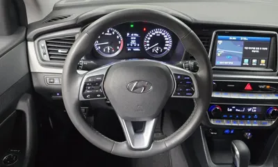 Hyundai Sonata 2019, 162083 км, за 6180.07 USD - фото 12