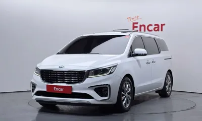 Kia Canival · 2020 год