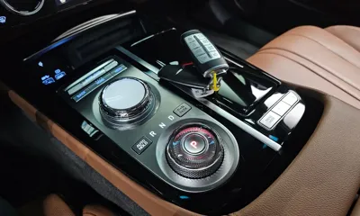 Genesis G80 2023, 30346 км, за 28586.3 USD - фото 9