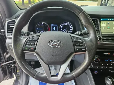 Hyundai Tucson 2018, 82618 км, за 9183.41 USD - фото 12
