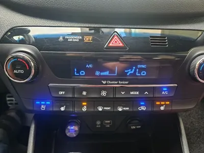 Hyundai Tucson 2018, 82618 км, за 9183.41 USD - фото 16