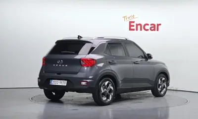 Hyundai Venue 2023, 35076 км, за 13609.42 USD
