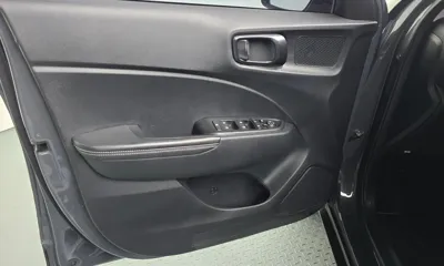Hyundai Venue 2023, 35076 км, за 13586.42 USD - фото 24