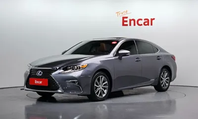 Lexus ES · 2018 год