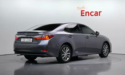 Lexus ES 2018, 58506 км, за 18839.25 USD
