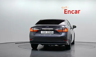 Lexus ES 2018, 58506 км, за 18839.25 USD