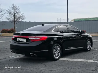 Hyundai Grandeur 2016, 132500 км, за 5883.13 USD