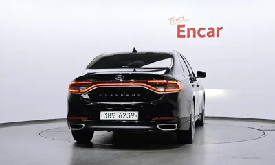 Hyundai Grandeur 2019, 196325 км, за 6098.2 USD