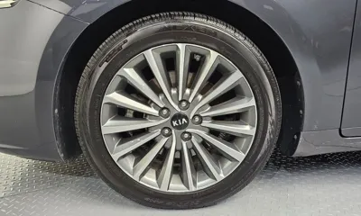 Kia K7 2017, 81912 км, за 8400.07 USD