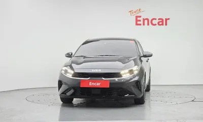Kia K3 2022, 98017 км, за 9584.88 USD
