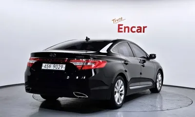 Hyundai Grandeur 2012, 73458 км, за 4823.26 USD