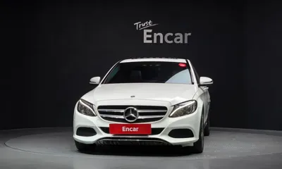 Mercedes-Benz C-Class 2018, 111074 км, за 9441.94 USD