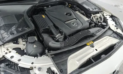 Mercedes-Benz C-Class 2018, 111074 км, за 9441.94 USD - фото 6