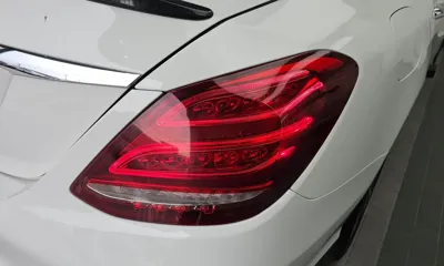 Mercedes-Benz C-Class 2018, 111074 км, за 9441.94 USD - фото 23